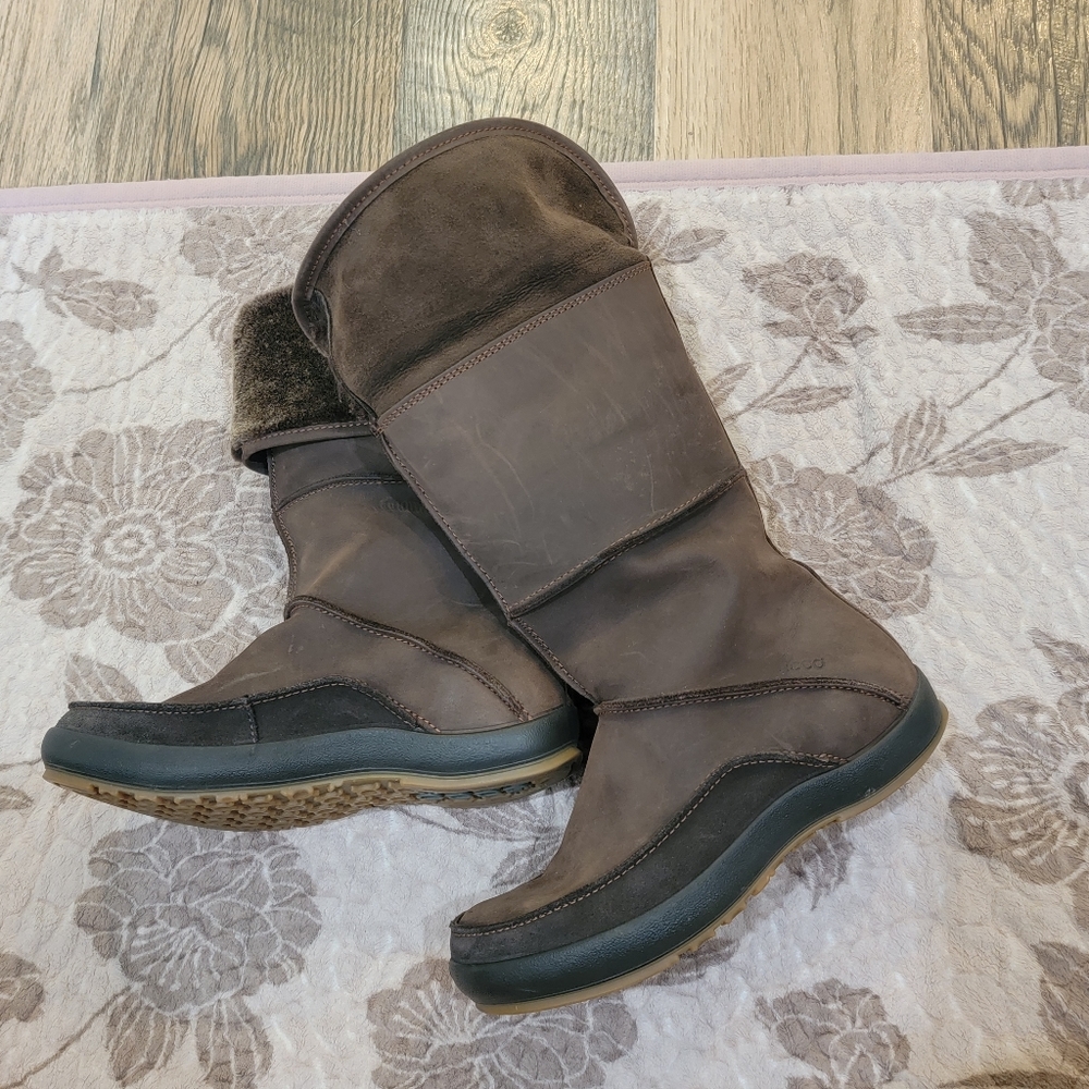 Ecco Suede and wool fold over boots